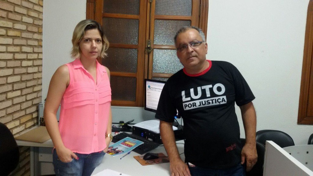 Cartório eleitoral Ituiutaba, com a servidora Kelly chefe de cartório